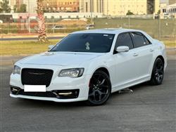 كرايسلر 300